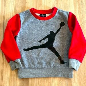 2T Air Jordan, Vintage Style Sweatshirt in Grey and Red
